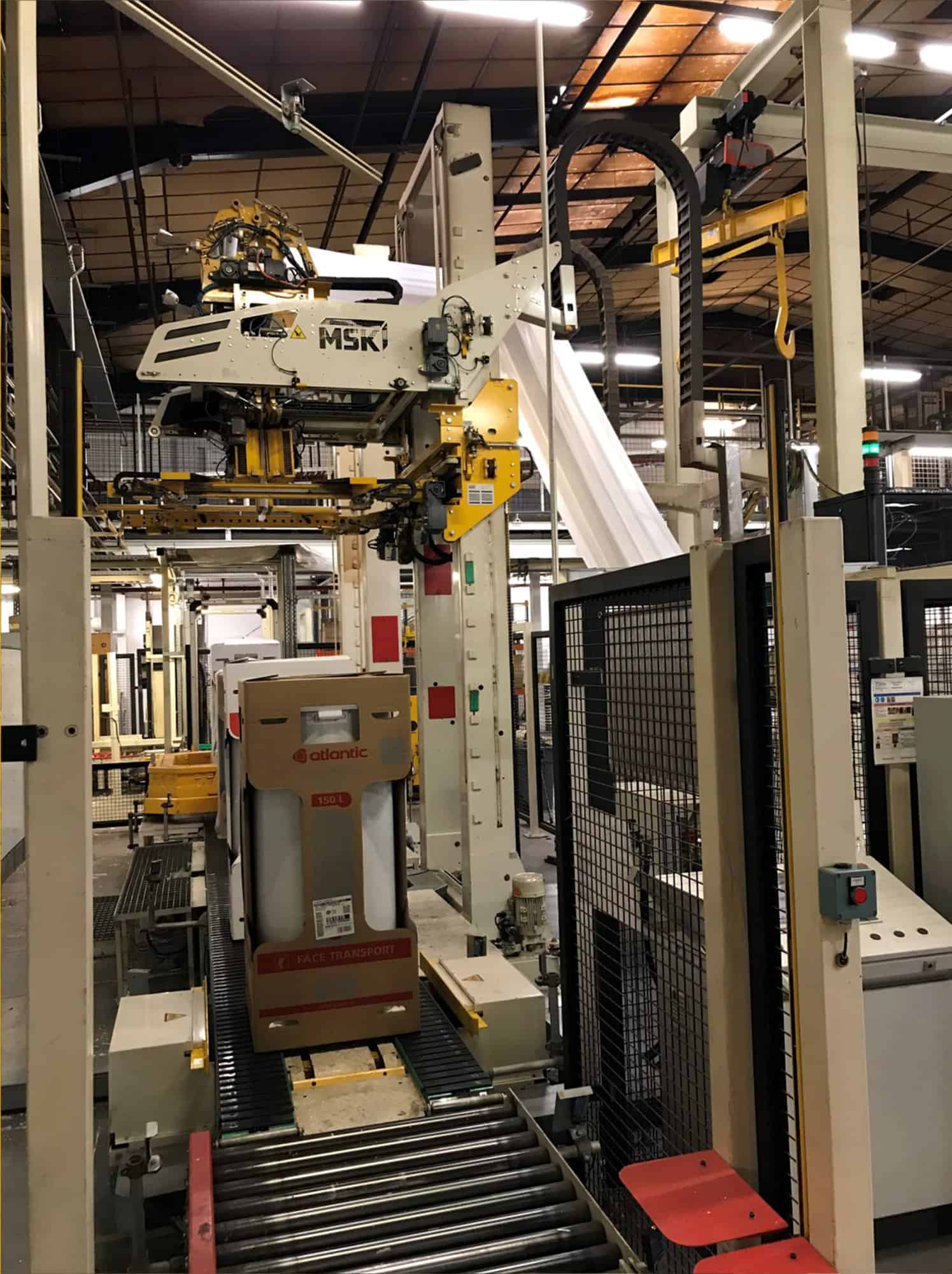 Boční pohled na MSK MSK 381 