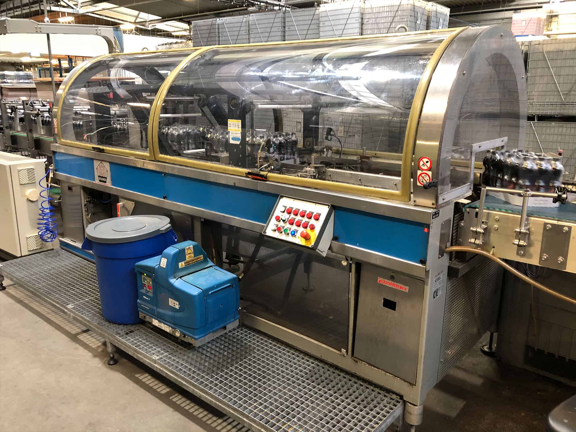 Pohled zprava of Baumer V70/33